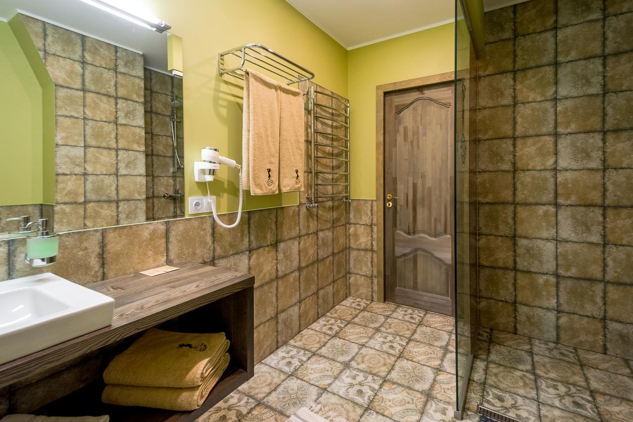 Kolumbs Junior Suite Liepaja Ngoại thất bức ảnh